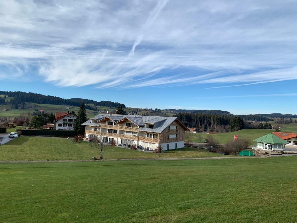 Chalet Alpenrose 134Qm Am Golfplatz Oberstaufen Luaran gambar